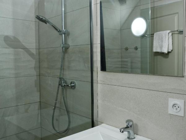 Appart'Hôtel Sainte Trinité : photo 3 de la chambre studio