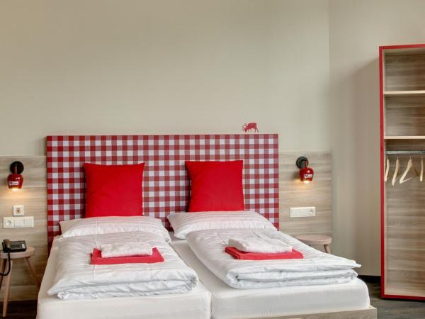 MEININGER Hotel Salzburg City Center : photo 4 de la chambre chambre double pour occupation simple