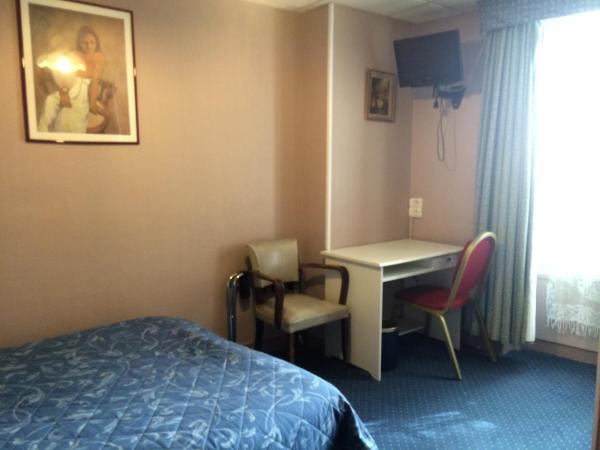Hôtel Stanislas sans ascenseur : photo 2 de la chambre chambre simple