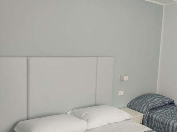 Hotel Caravel Park : photo 2 de la chambre chambre triple