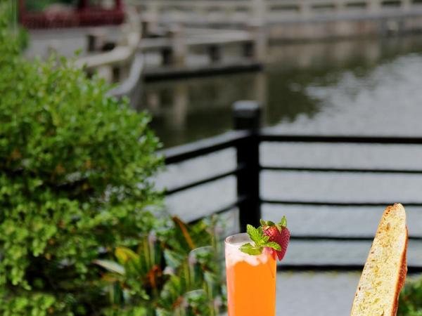 Grand Millennium Shanghai HongQiao : photo 1 de la chambre deluxe room - package roomtype