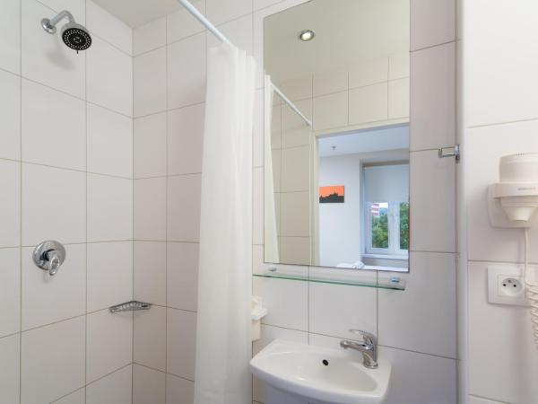 Minimino hotel : photo 2 de la chambre chambre double standard