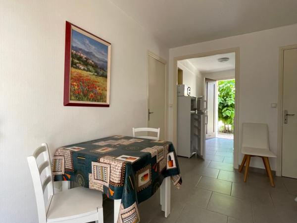 Motel Esterel : photo 4 de la chambre appartement