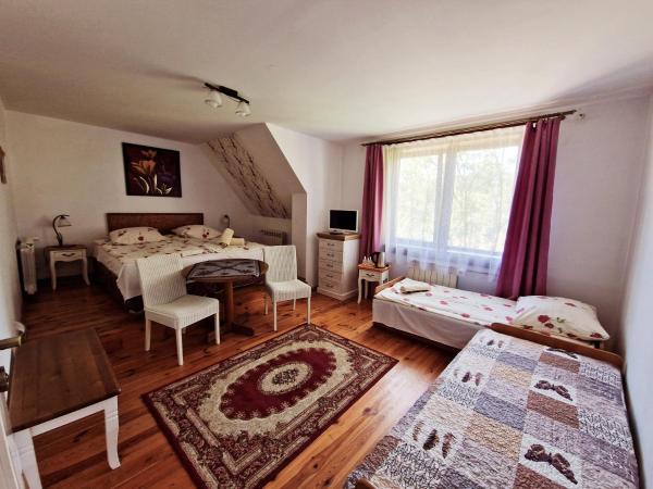 Willa Pod Piórem : photo 1 de la chambre chambre triple avec salle de bains