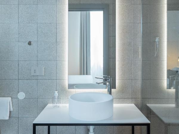 RIAMA AGRIRESORT : photo 2 de la chambre chambre double deluxe - vue sur mer