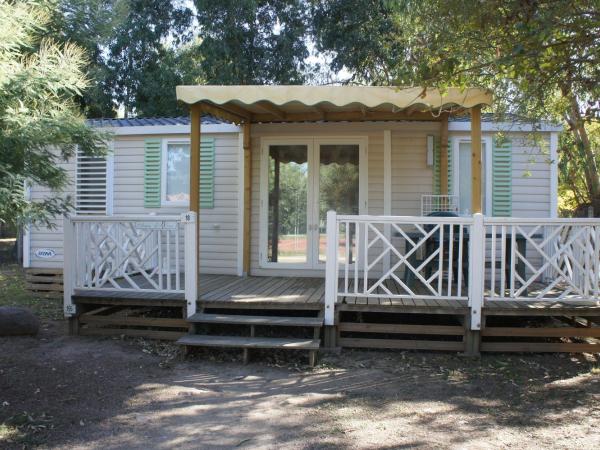 Camping La Pinède : photo 2 de la chambre mobile home davia