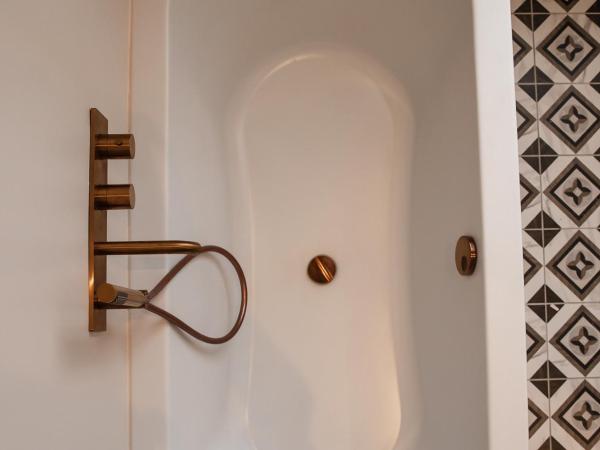 Villa Ostinato : photo 2 de la chambre suite avec terrasse