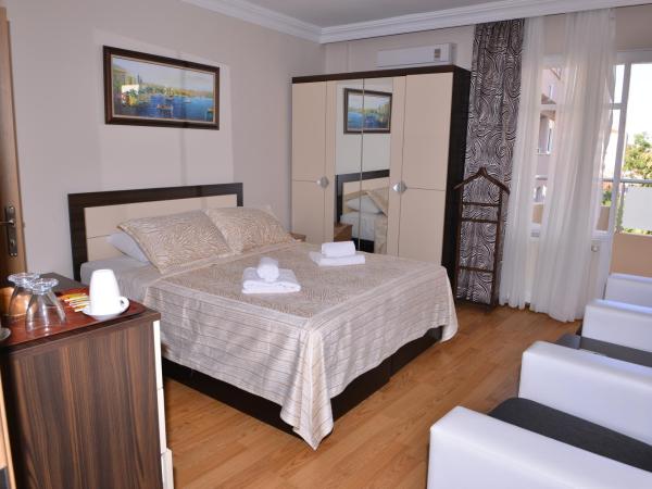 Emsa Otel Maltepedeki Eviniz : photo 9 de la chambre chambre double standard avec balcon