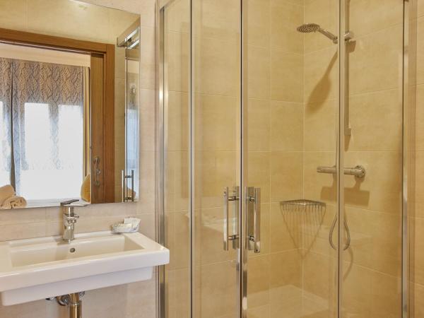 Pensión Aia : photo 1 de la chambre chambre familiale