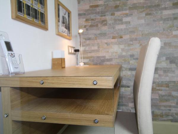 Nice Massena : photo 10 de la chambre suite familiale avec balcon