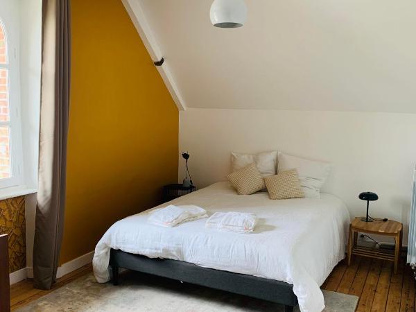 La Villégiature : photo 1 de la chambre chambre double avec salle de bains privative