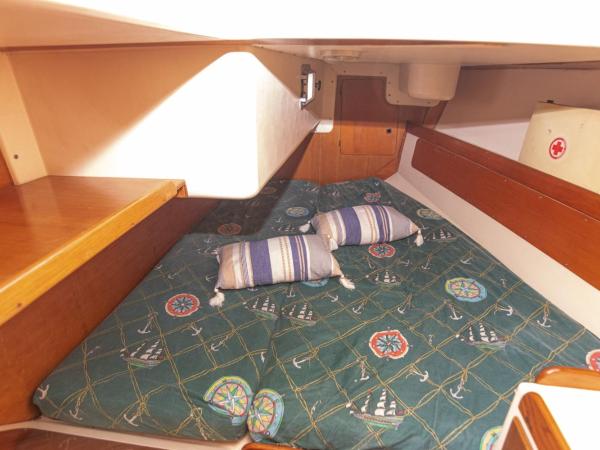 Relaxing stay in a cozy sailing boat in Kalamata : photo 3 de la chambre mobile home