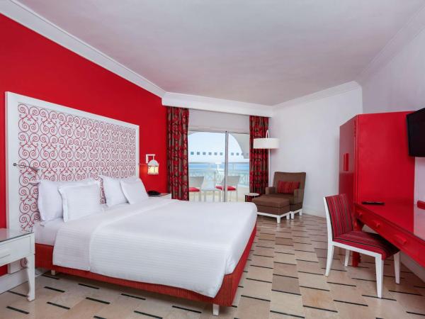 Radisson Blu Resort & Thalasso Hammamet : photo 1 de la chambre chambre premium avec balcon