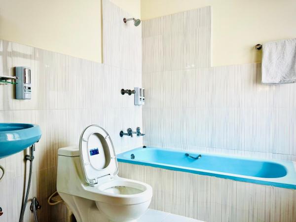 Thamel Seasons Hotel : photo 7 de la chambre chambre double deluxe avec baignoire