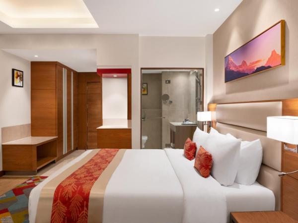Ramada Encore by Wyndham Kathmandu Thamel : photo 4 de la chambre deluxe king room - non-smoking (10% off on food and soft beverages)