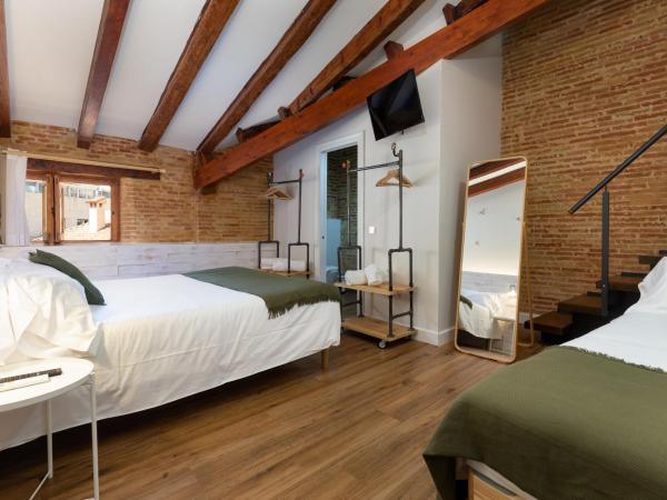 Casa del Patriarca : photo 4 de la chambre chambre triple mansardée - 4ème Étage sans ascenseur