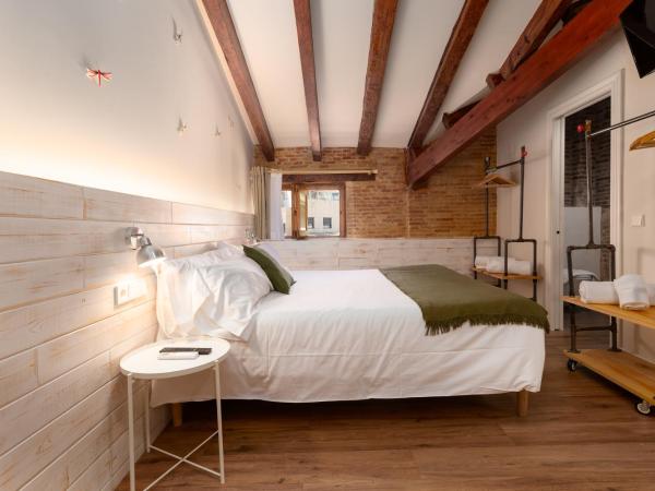 Casa del Patriarca : photo 5 de la chambre chambre triple mansardée - 4ème Étage sans ascenseur