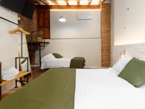 Casa del Patriarca : photo 7 de la chambre chambre triple mansardée - 4ème Étage sans ascenseur