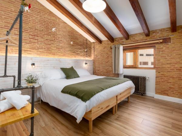 Casa del Patriarca : photo 3 de la chambre chambre double mansardée - 4ème Étage sans ascenseur