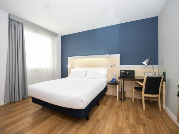 Holiday Inn Express Barcelona City 22@, an IHG Hotel : photo 5 de la chambre chambre double avec baignoire accessible aux personnes à mobilité réduite - non-fumeurs
