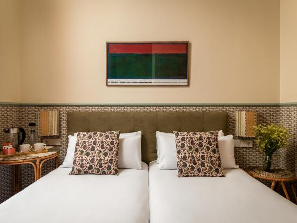 BYPILLOW Abril : photo 7 de la chambre chambre triple standard