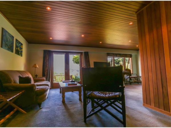 Pencarrow Boutique Lodge : photo 6 de la chambre suite avec vue sur lac