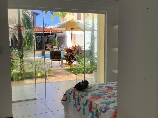 Pousada Villa Encantada LGBTQIAPlus : photo 6 de la chambre chambre simple - vue sur piscine