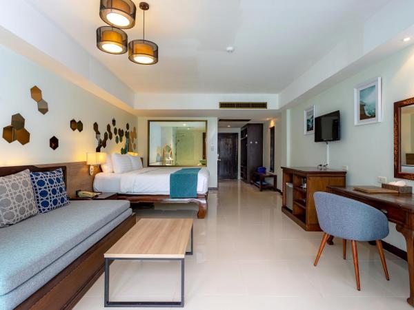 Khaolak Emerald Surf Beach Resort and Spa - SHA Extra Plus : photo 6 de la chambre chambre deluxe - vue sur piscine - côté hive