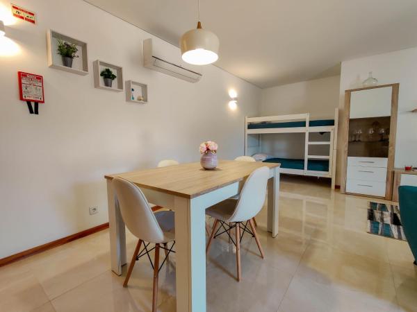 Casa do Casal - Country House with Swimming Pool : photo 7 de la chambre appartement - rez-de-chaussée