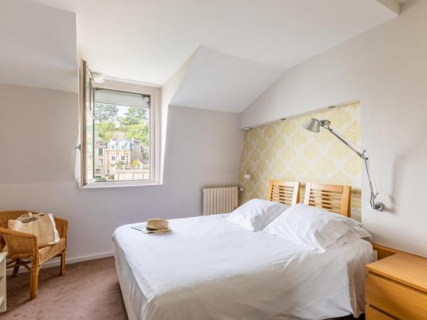 Hôtel De La Vallée : photo 6 de la chambre chambre double - côté mer