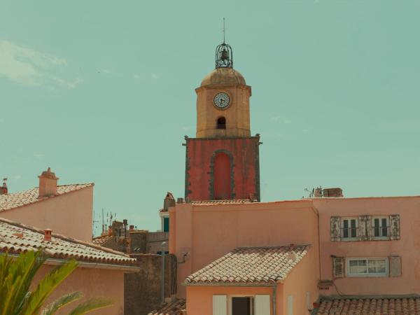Hotel la Ponche : photo 9 de la chambre chambre prestige tropézienne avec terrasse - vue sur mer