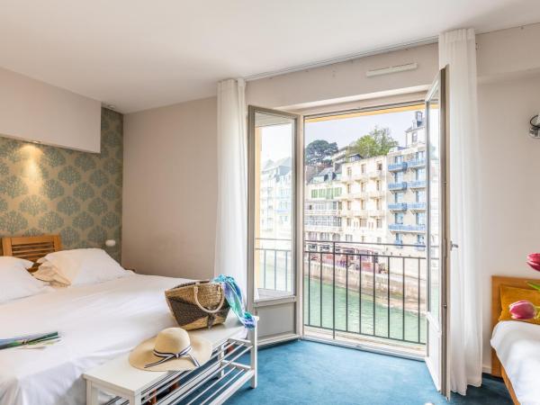 Hôtel De La Vallée : photo 7 de la chambre chambre double supérieure - vue sur mer