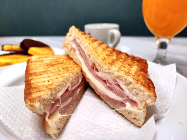 Get Cozy : photo 4 de la chambre chambre double avec salle de bains privative