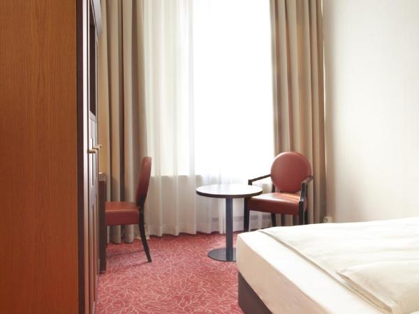 Hotel Hafen Hamburg : photo 3 de la chambre chambre simple - matelot