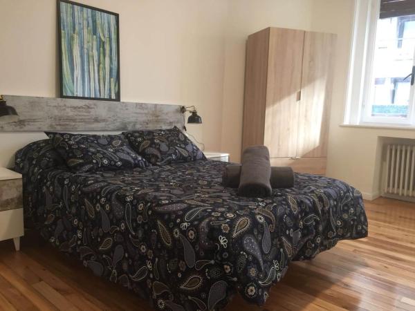 Akasha Arima : photo 1 de la chambre grande chambre double avec salle de bains commune