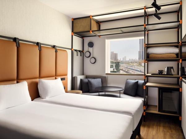 Ibis Al Barsha : photo 1 de la chambre chambre lits jumeaux premium