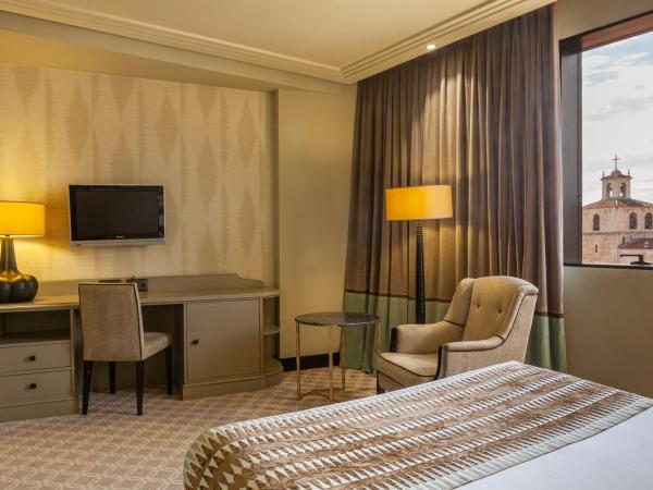 Hotel Bahía : photo 9 de la chambre chambre double ou lits jumeaux (1 adulte) - vue sur ville