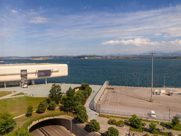 Hotel Bahía : photo 10 de la chambre suite junior (3 adultes)