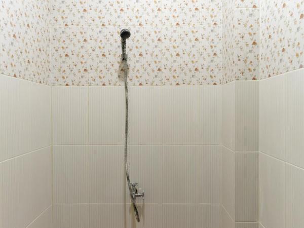 KoolKost Syariah near LRT Boulevard Selatan Station - Minimum Stay 6 Nights : photo 7 de la chambre chambre simple