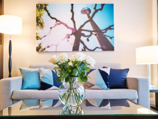 Hotel Kö59 Düsseldorf - Member of Hommage Luxury Hotels Collection : photo 1 de la chambre chambre double ou lits jumeaux deluxe - vue sur ville