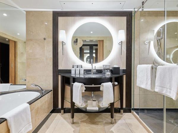 Hotel Kö59 Düsseldorf - Member of Hommage Luxury Hotels Collection : photo 4 de la chambre chambre standard lit queen-size