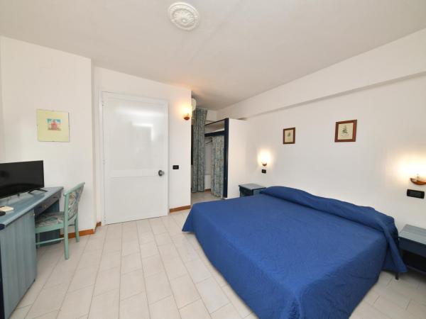 Fortuna Beach - Seaside Hotel : photo 2 de la chambre chambre double ou lits jumeaux Économique