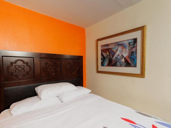 Garnet Inn & Suites, Orlando : photo 3 de la chambre chambre double - accessible aux personnes à mobilité réduite