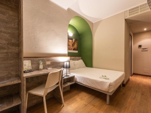 Green Class Hotel Astoria : photo 5 de la chambre chambre double basique