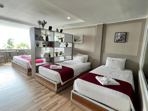 The Beach Front Resort, Pattaya : photo 1 de la chambre chambre familiale