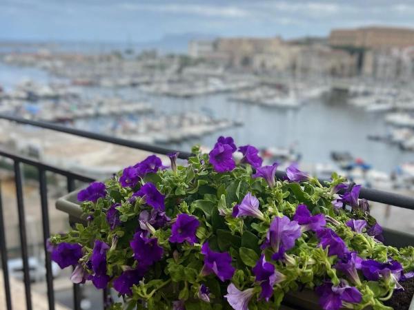 Kasa Kala Rooms & Apartments : photo 2 de la chambre appartement avec terrasse