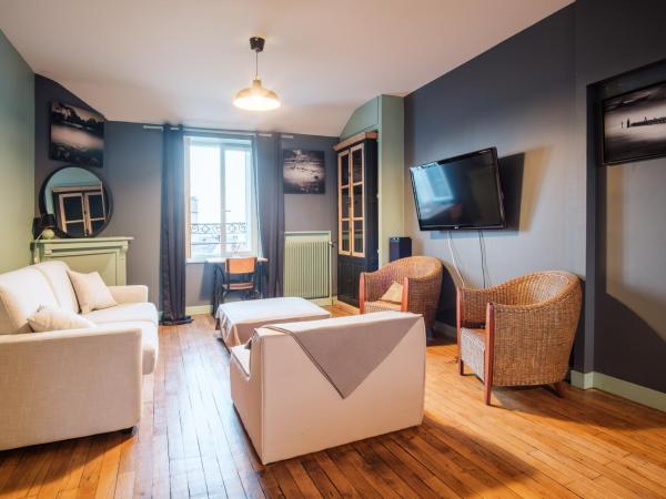 Dupain & Dubeurre Appart'Hôtel - Parking : photo 9 de la chambre suite familiale deluxe