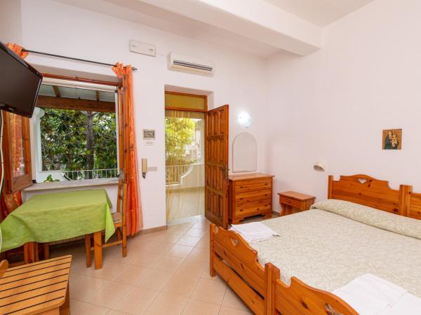 Residence Villa Tina : photo 1 de la chambre appartement (2 adultes)