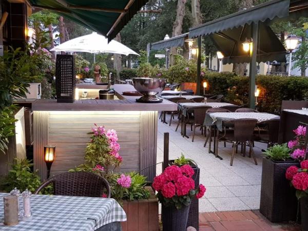 Pension Der Kretaner : photo 1 de la chambre chambre simple avec salle de bains extérieure privative