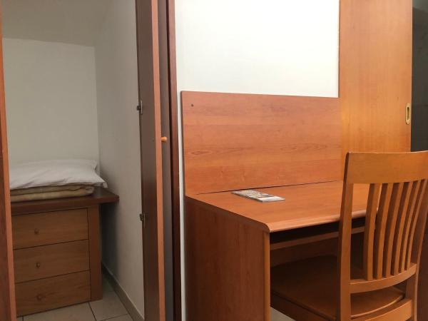 Hotel Eden : photo 8 de la chambre chambre simple Économique